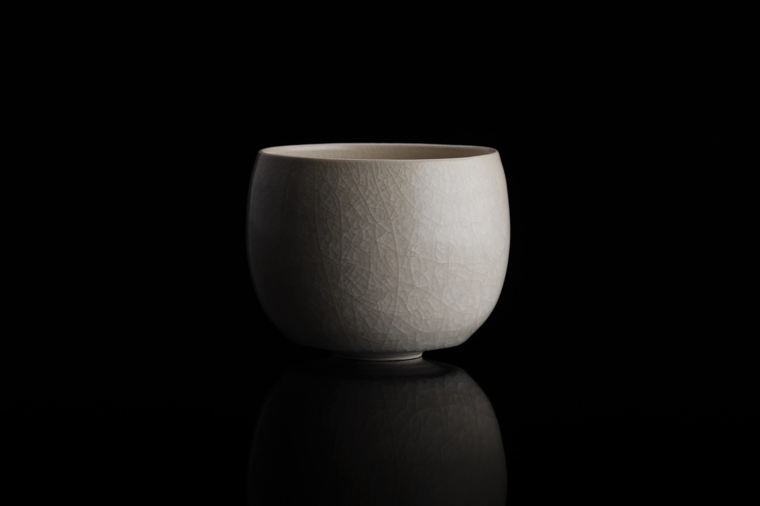 白瓷茶碗 | 工芸品 | KOGEI STANDARD | 日本工芸のオンラインメディア