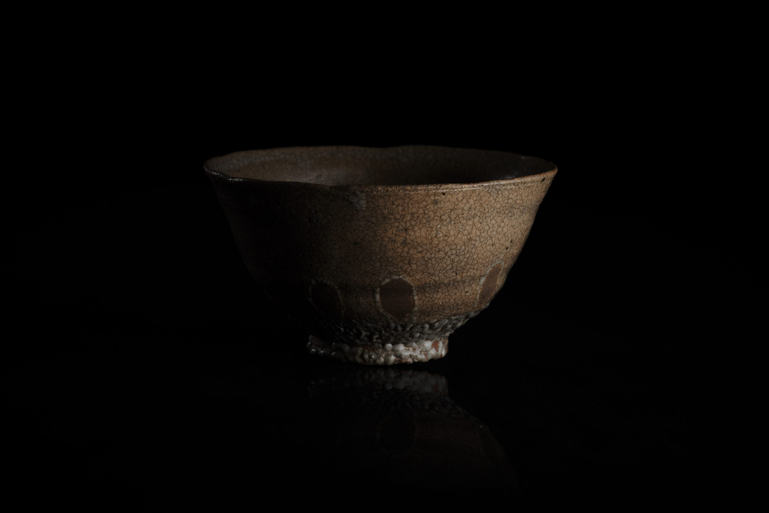井戸茶碗 | 柳下 季器 | KOGEI STANDARD