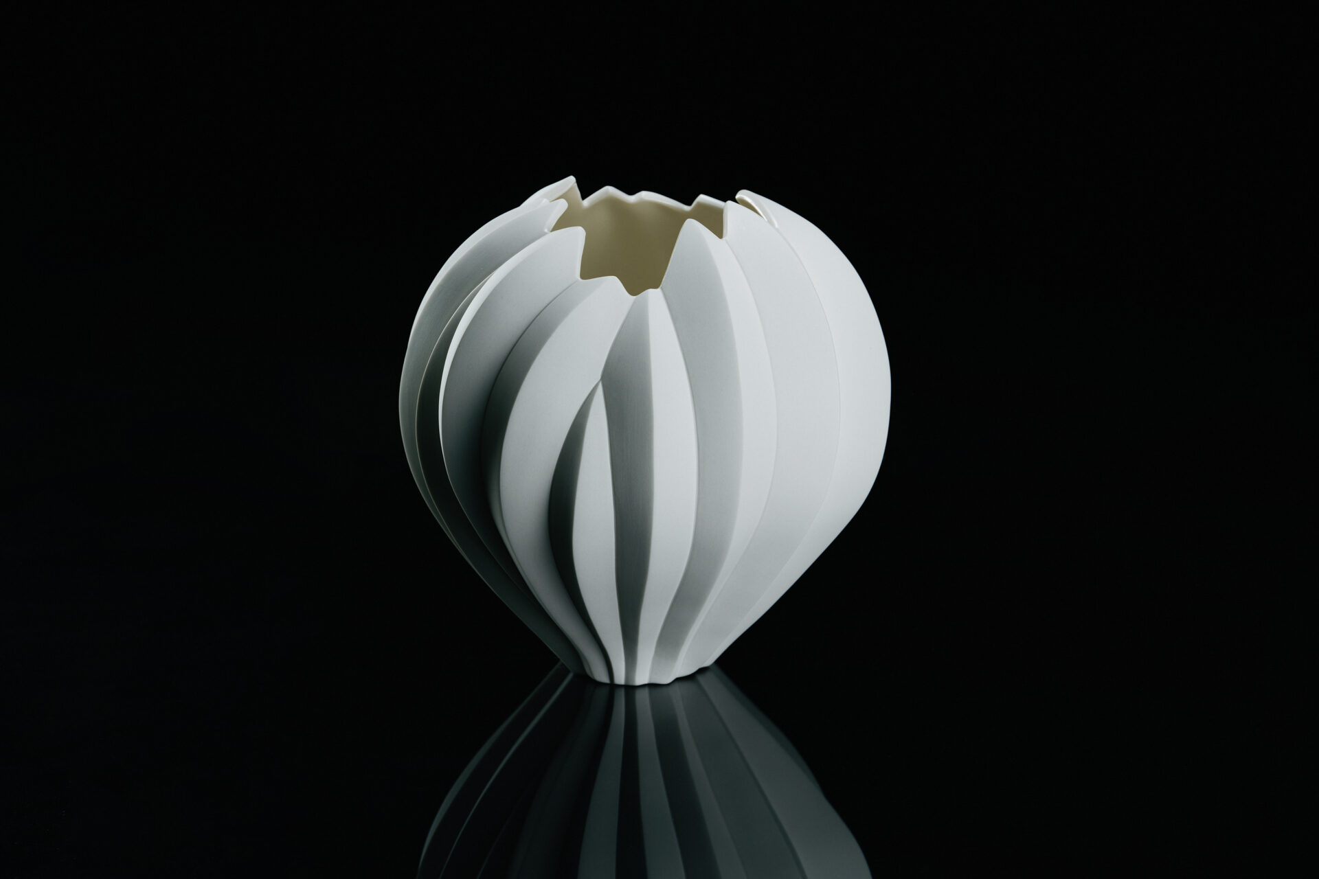 KATO KOGEI/ スタチュー　ドナルドダック　廃盤品　陶器製　未使用保管品 KATO KOGEI/ スタチュー ドナルドダック 廃盤品 陶器製 未使用